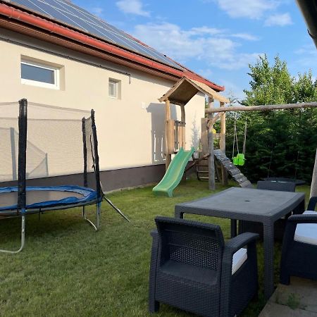Lavender Garden Apartment Debrecen Dış mekan fotoğraf